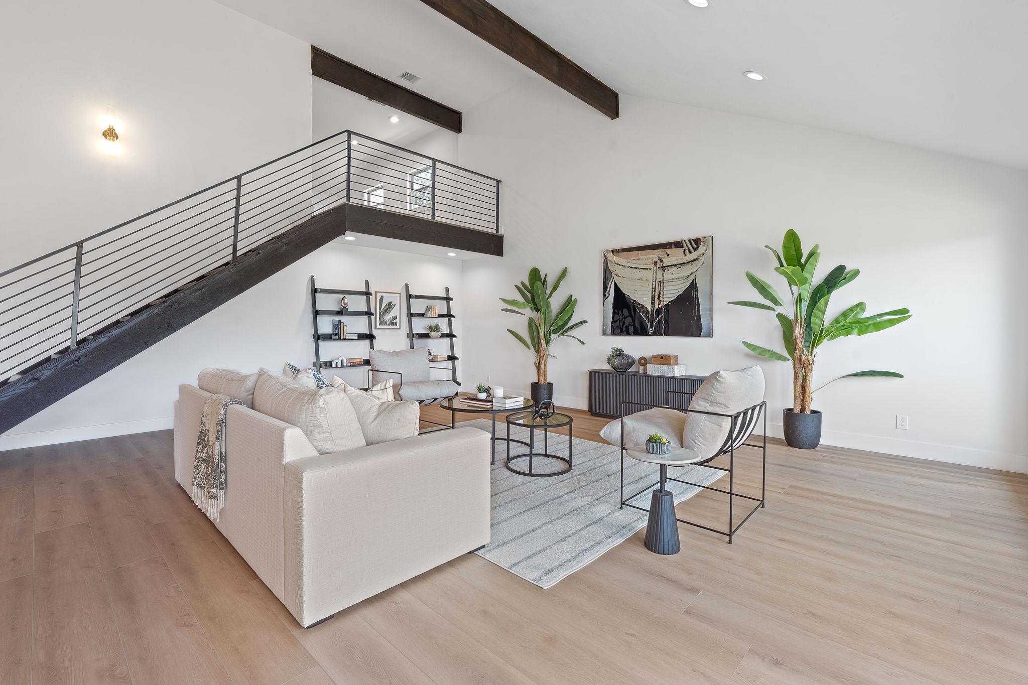1325 Likeness RD