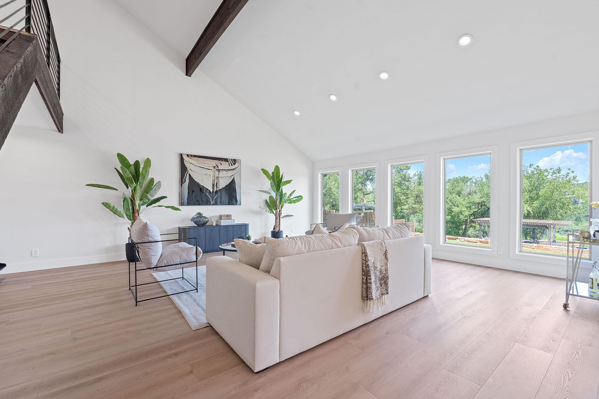 1325 Likeness RD