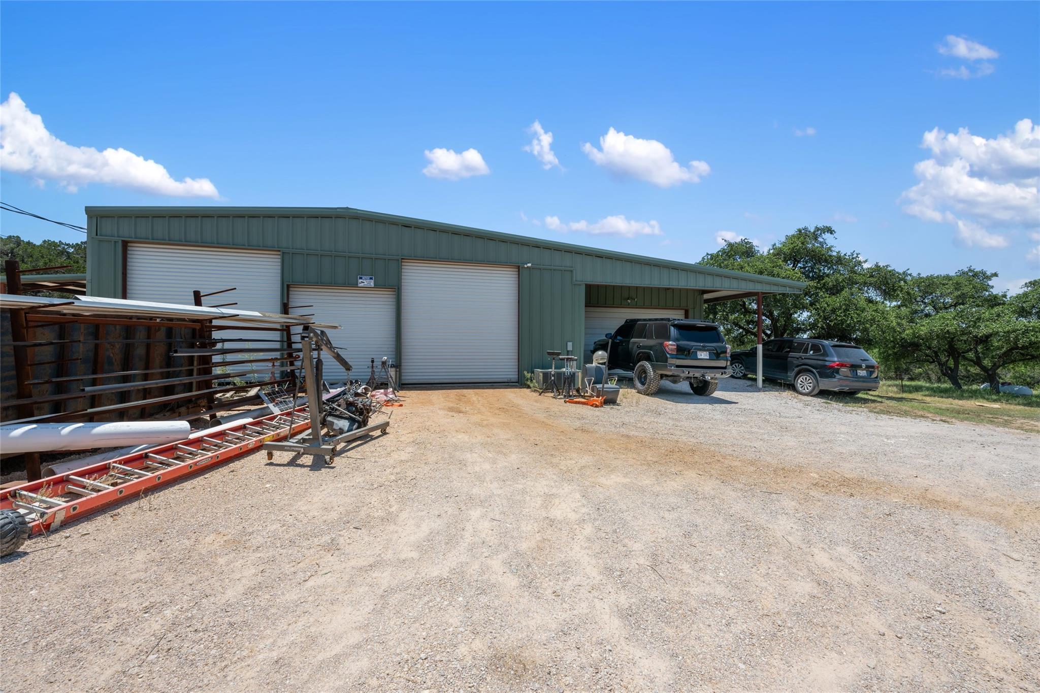 21511 W STATE HY 71 W