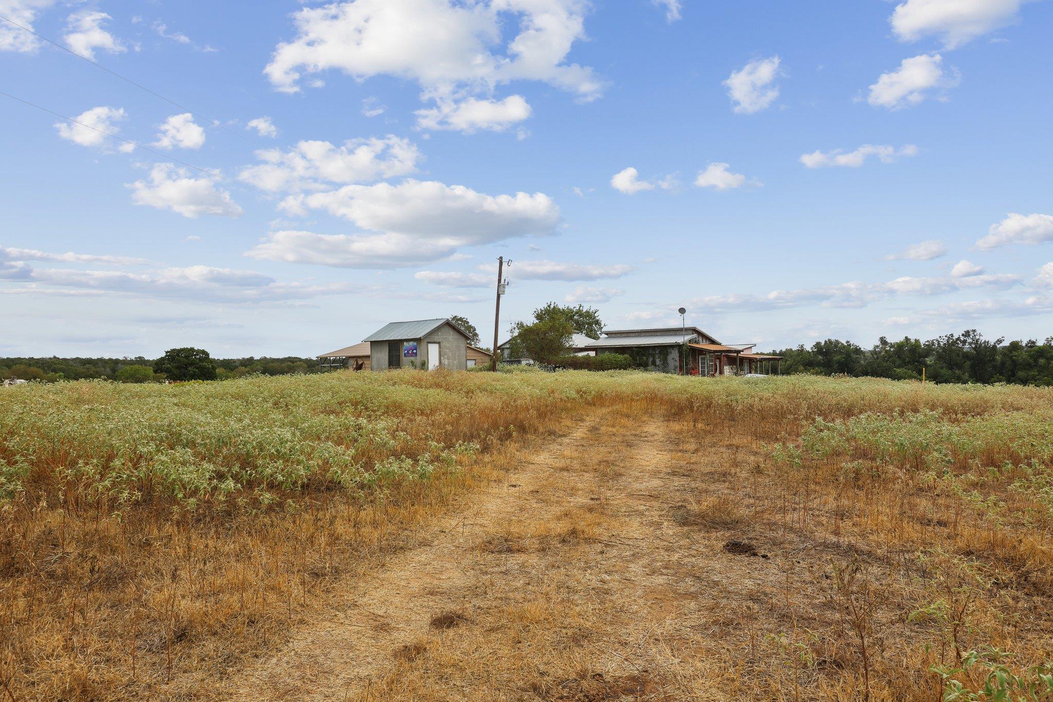 1090 Private Road 7046