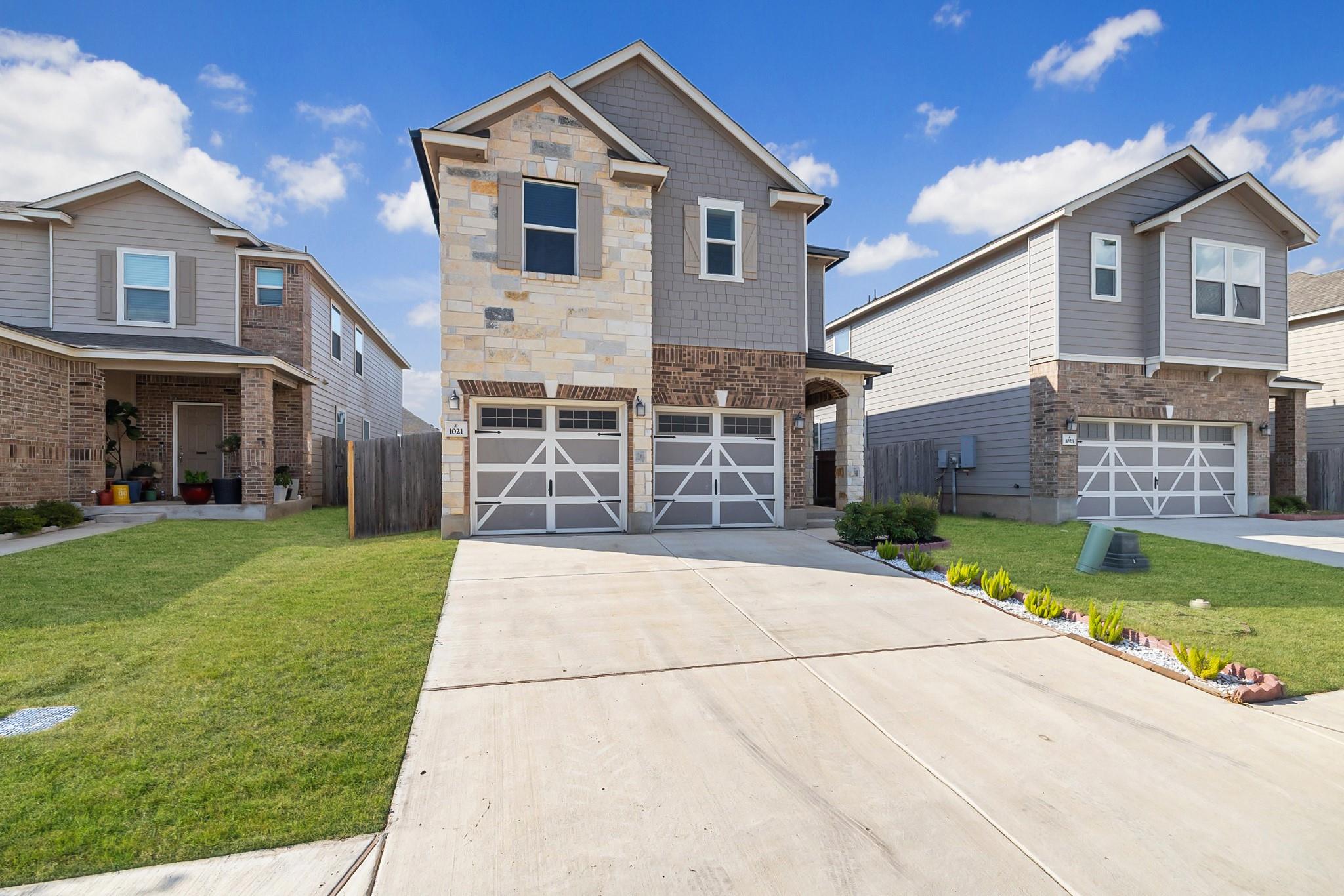 1021 Cowberry DR