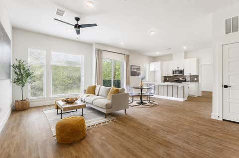 Photo of 1811 Webberville RD #1206, Austin, TX 78721 (MLS # 2366705)