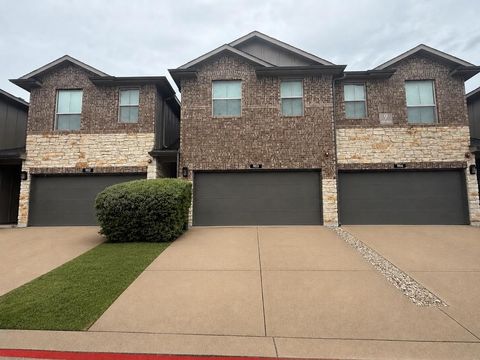 Photo of 1200 S 10th ST #903, Pflugerville, TX 78660 (MLS # 1831446)
