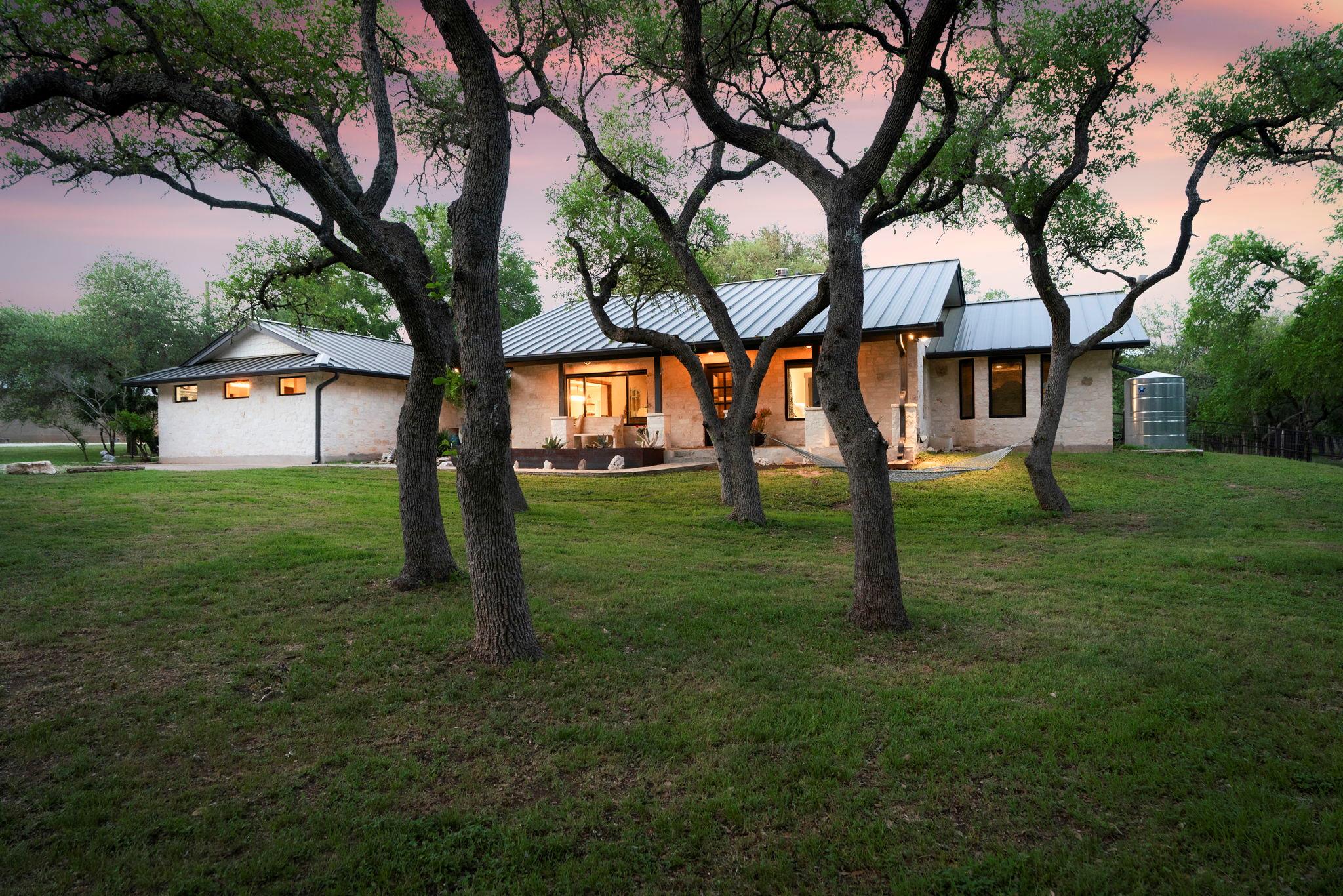 1910 & 1930 S Rainbow Ranch RD