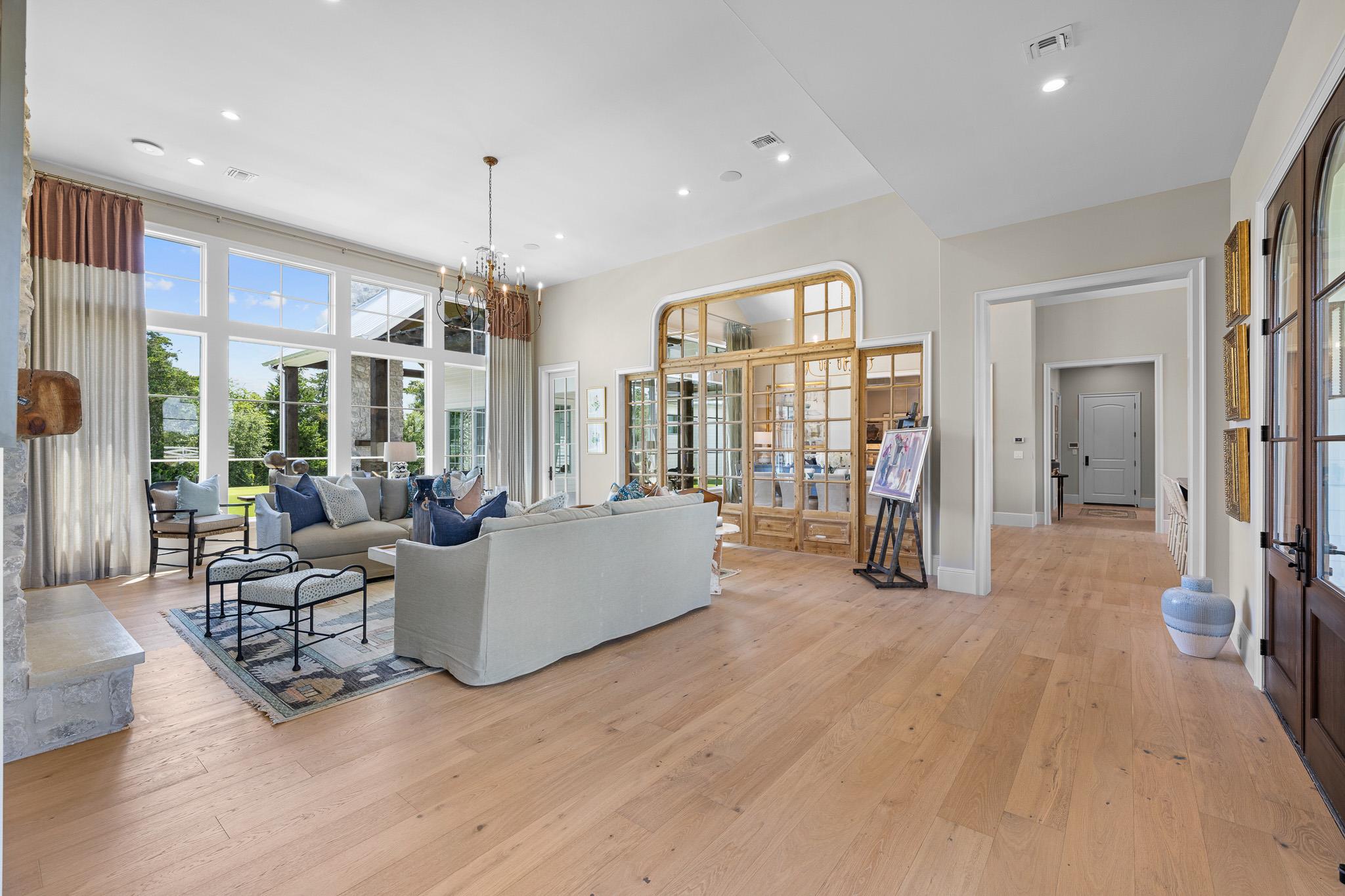 115 Reserve Way