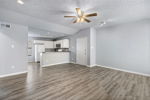 Photo of 1221 W Hopkins ST #11, San Marcos, TX 78666 (MLS # 9914372)
