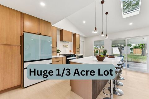 7503 Carriage DR Austin TX 78752