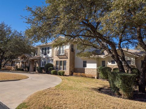 14 Autumn Oaks DR The Hills TX 78738
