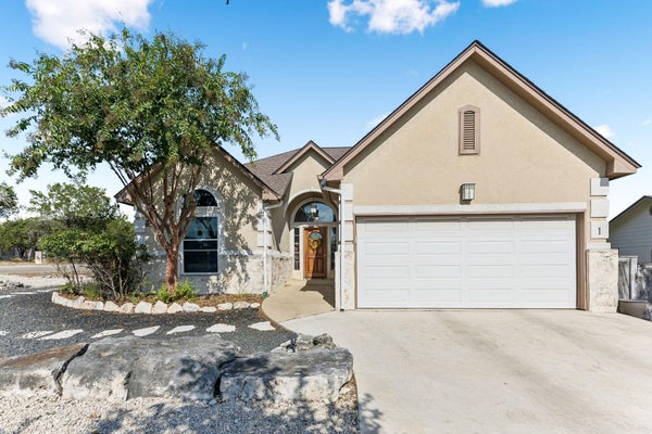 1 ROCK HOLLOW CIR, WIMBERLEY, TX 78676 - Image d48de71f03ff20fc4d55e5b84316347d/976503708