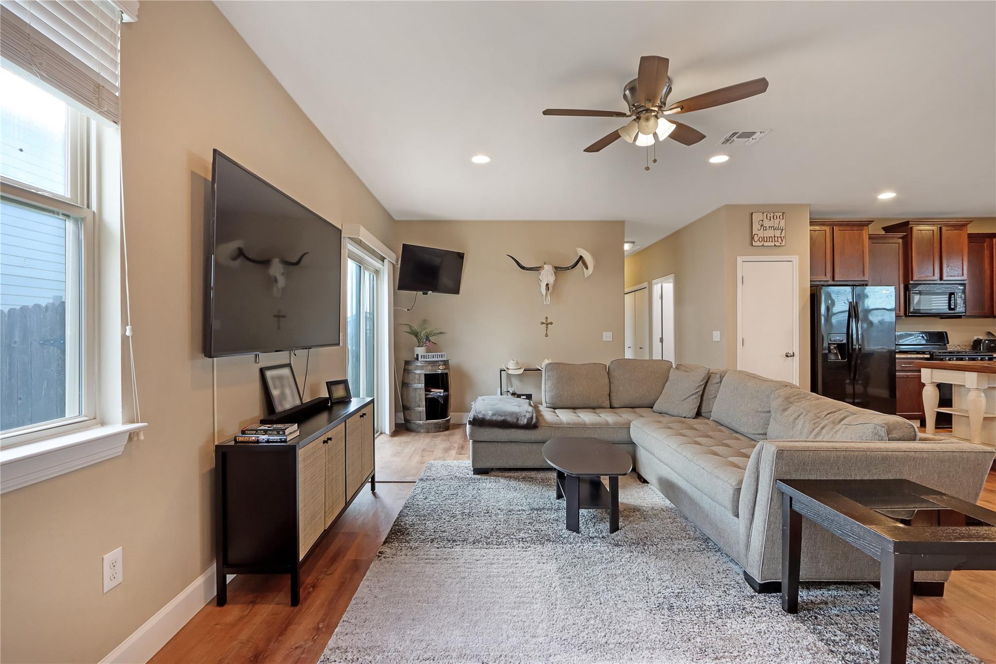 374 Triumph RD
