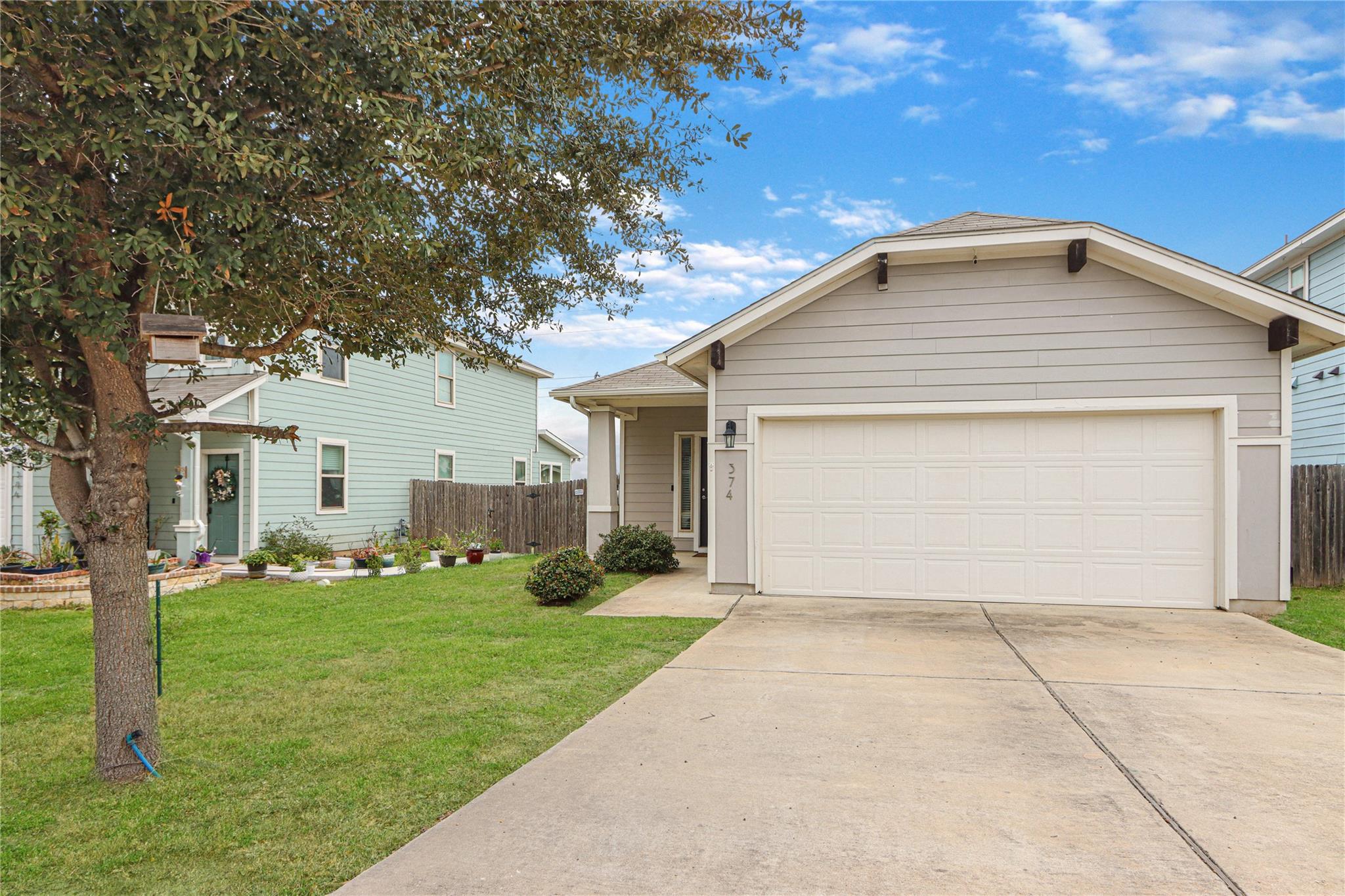 374 Triumph RD