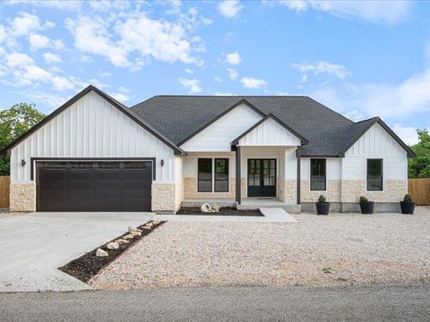 Photo of 35 Whistling Wind LN, Wimberley, TX 78676 (MLS # 1208204)