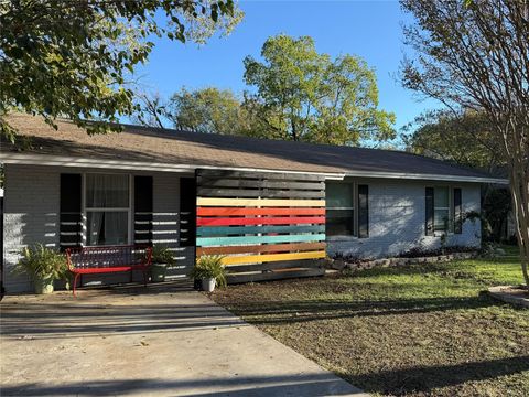 Tiny photo for 4413 Russell DR, Austin, TX 78745 (MLS # 1961830)