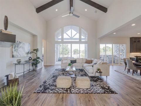 345 Two Creeks LN Austin TX 78737