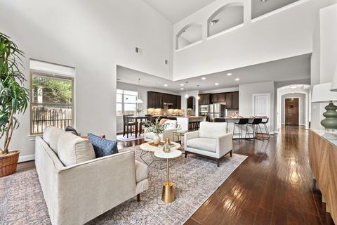 Tiny photo for 15932 Cinca Terra DR, Bee Cave, TX 78738 (MLS # 7295914)