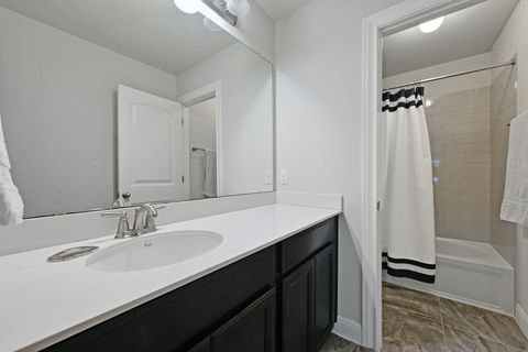Tiny photo for 15932 Cinca Terra DR, Bee Cave, TX 78738 (MLS # 7295914)