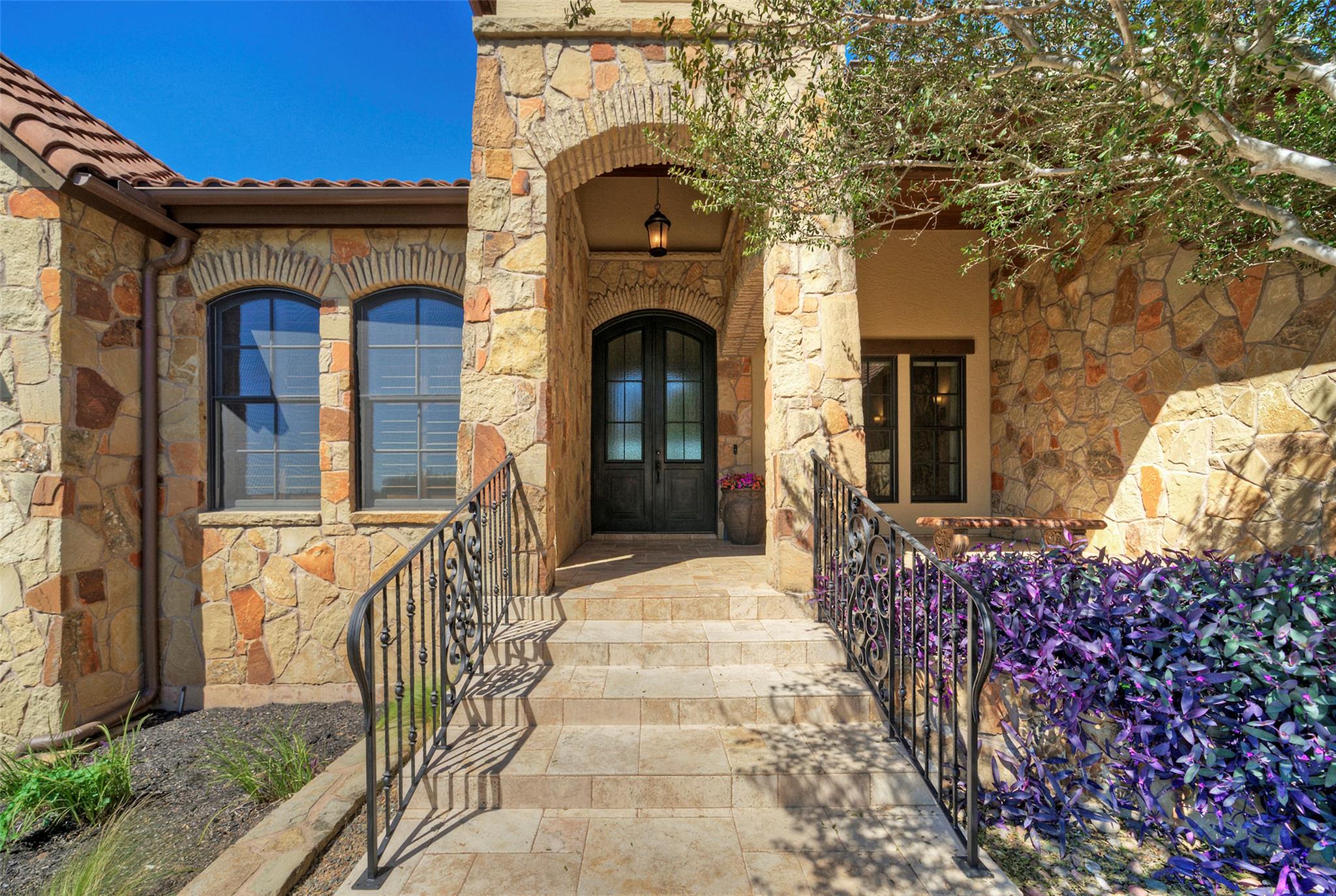 4212 Myrtle Beach DR