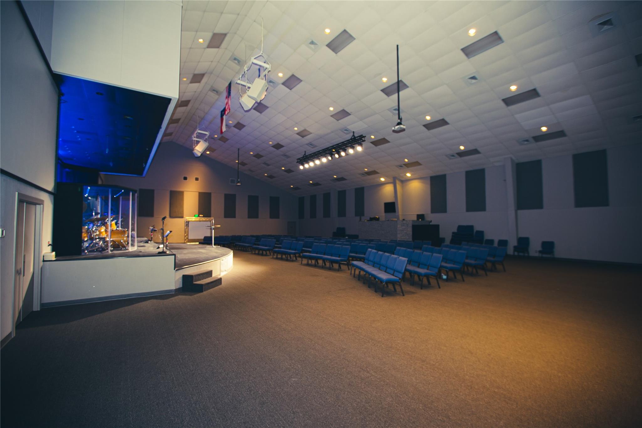 1004 W Whitestone BLVD