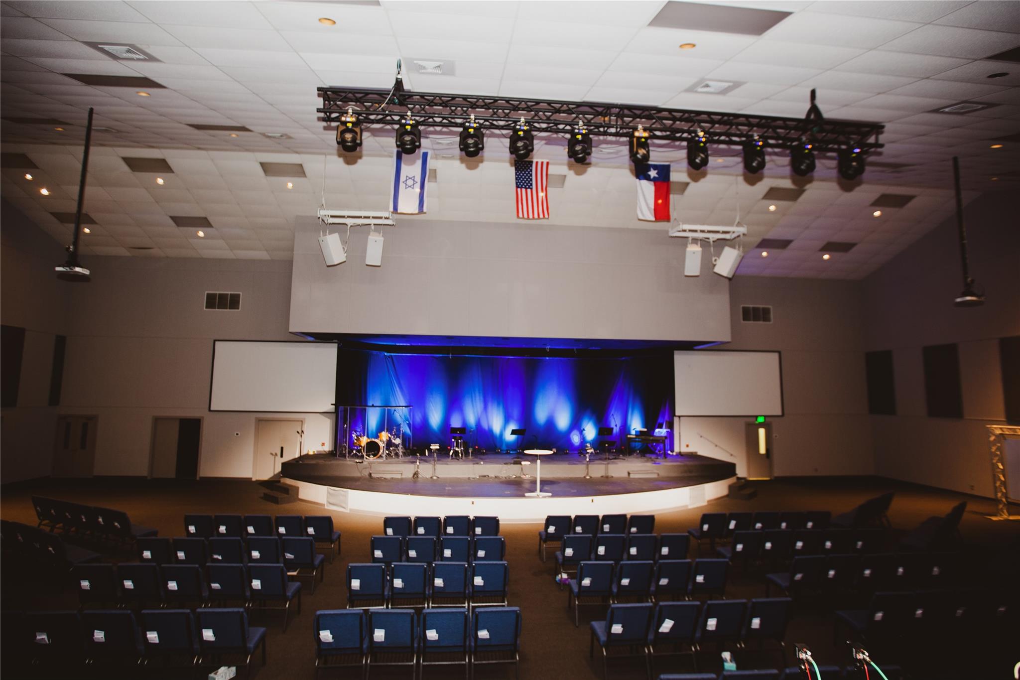 1004 W Whitestone BLVD