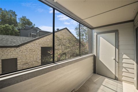 Tiny photo for 1510 W North Loop BLVD #424, Austin, TX 78756 (MLS # 2573880)