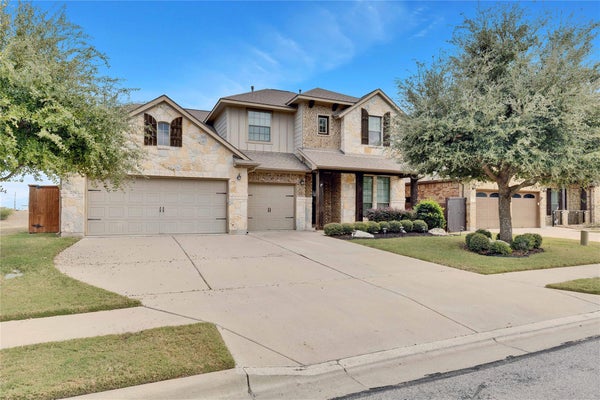 208 NORCIA LOOP, LIBERTY HILL, TX 78642 - Image d4dd47ecf6e266da1479bfa2e3b2c79f/2002894052