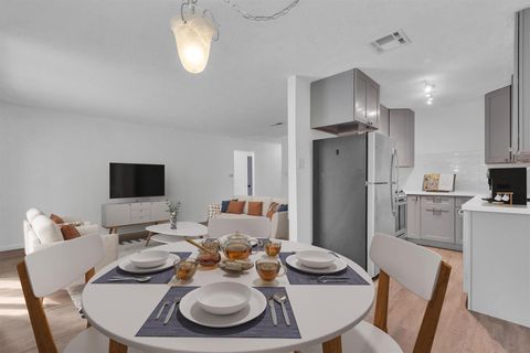 4406 Dove Springs DR Austin TX 78744