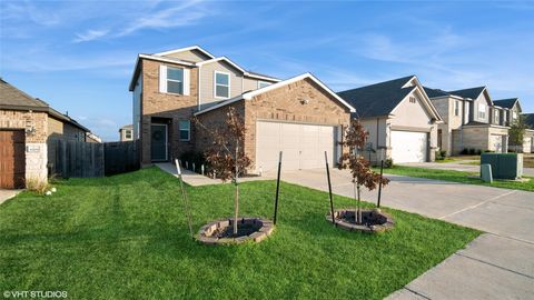 A home in Del Valle