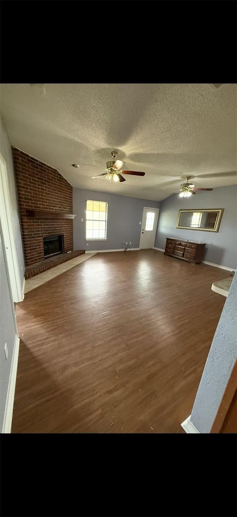 Photo of 401 CR 216, Jarrell, TX 76537 (MLS # 3434500)