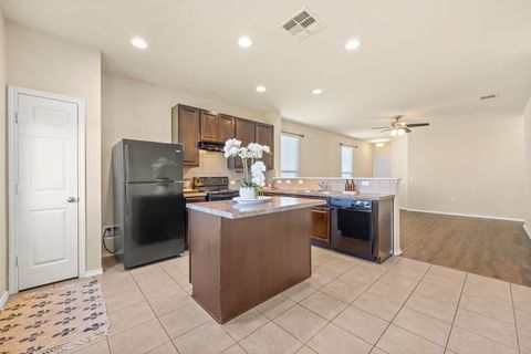 Tiny photo for 5704 Levenwood LN, Austin, TX 78724 (MLS # 5302515)