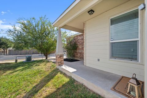 Tiny photo for 5704 Levenwood LN, Austin, TX 78724 (MLS # 5302515)