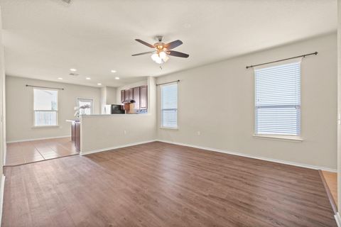 Tiny photo for 5704 Levenwood LN, Austin, TX 78724 (MLS # 5302515)