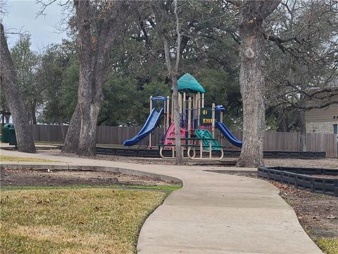 Tiny photo for 5704 Levenwood LN, Austin, TX 78724 (MLS # 5302515)