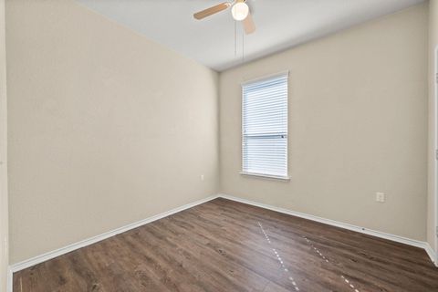 Tiny photo for 5704 Levenwood LN, Austin, TX 78724 (MLS # 5302515)