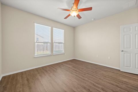 Tiny photo for 5704 Levenwood LN, Austin, TX 78724 (MLS # 5302515)