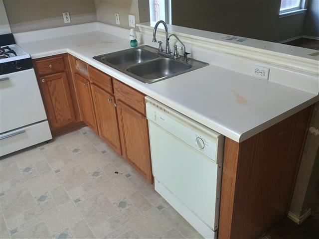 506 Garrett CT