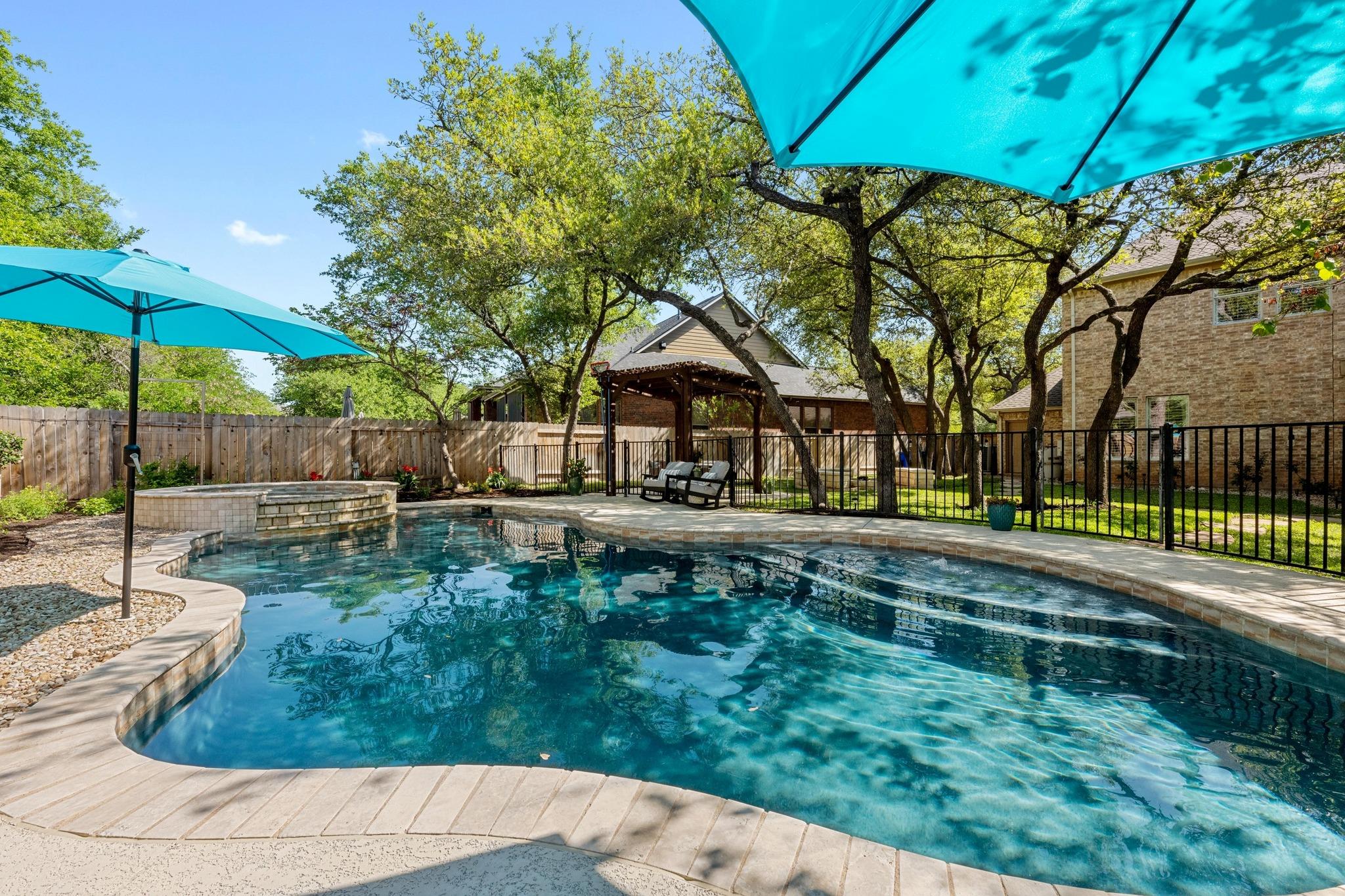 1303 Creekstone DR