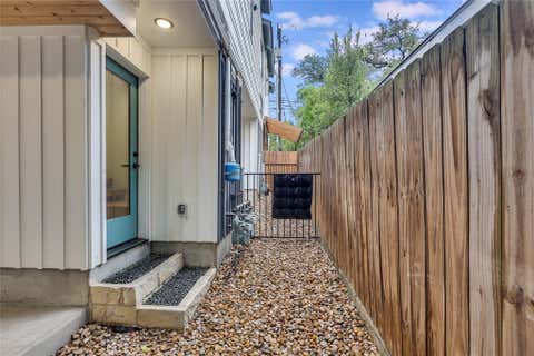 Tiny photo for 913 Duncan LN #203, Austin, TX 78705 (MLS # 2607959)