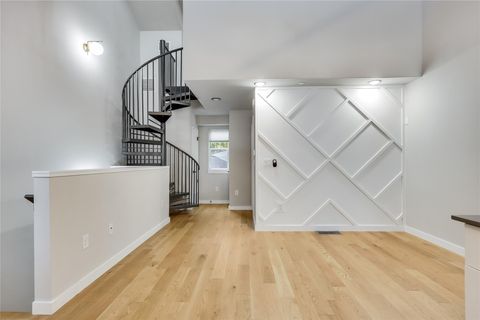Tiny photo for 913 Duncan LN #203, Austin, TX 78705 (MLS # 2607959)