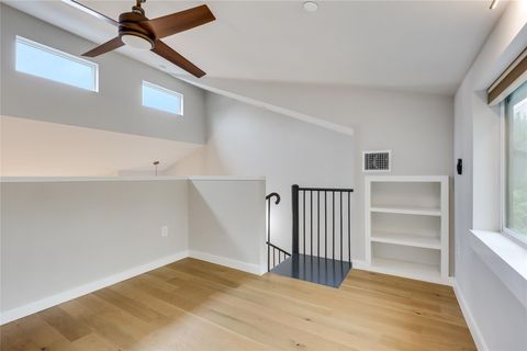 Tiny photo for 913 Duncan LN #203, Austin, TX 78705 (MLS # 2607959)