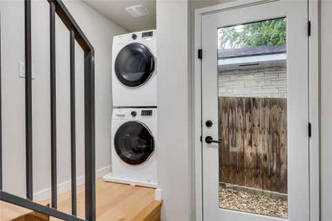 Tiny photo for 913 Duncan LN #203, Austin, TX 78705 (MLS # 2607959)