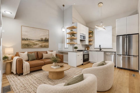 Photo of 913 Duncan LN #203, Austin, TX 78705 (MLS # 2607959)