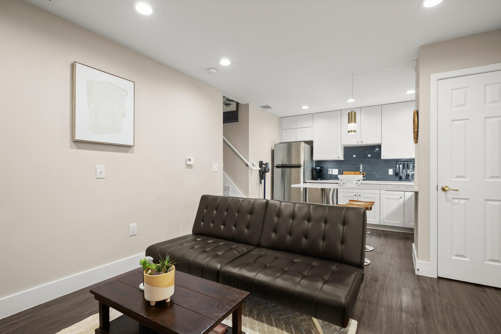 935 La Posada DR 148