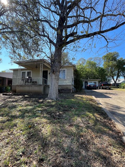Tiny photo for 2006 Maple Ave, Austin, TX 78722 (MLS # 2429086)