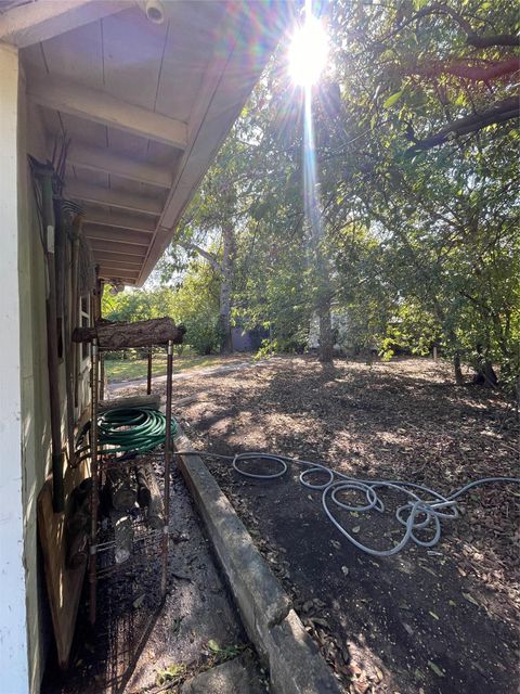 Tiny photo for 2006 Maple Ave, Austin, TX 78722 (MLS # 2429086)