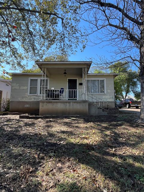 Tiny photo for 2006 Maple Ave, Austin, TX 78722 (MLS # 2429086)
