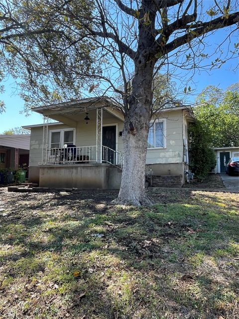 Tiny photo for 2006 Maple Ave, Austin, TX 78722 (MLS # 2429086)