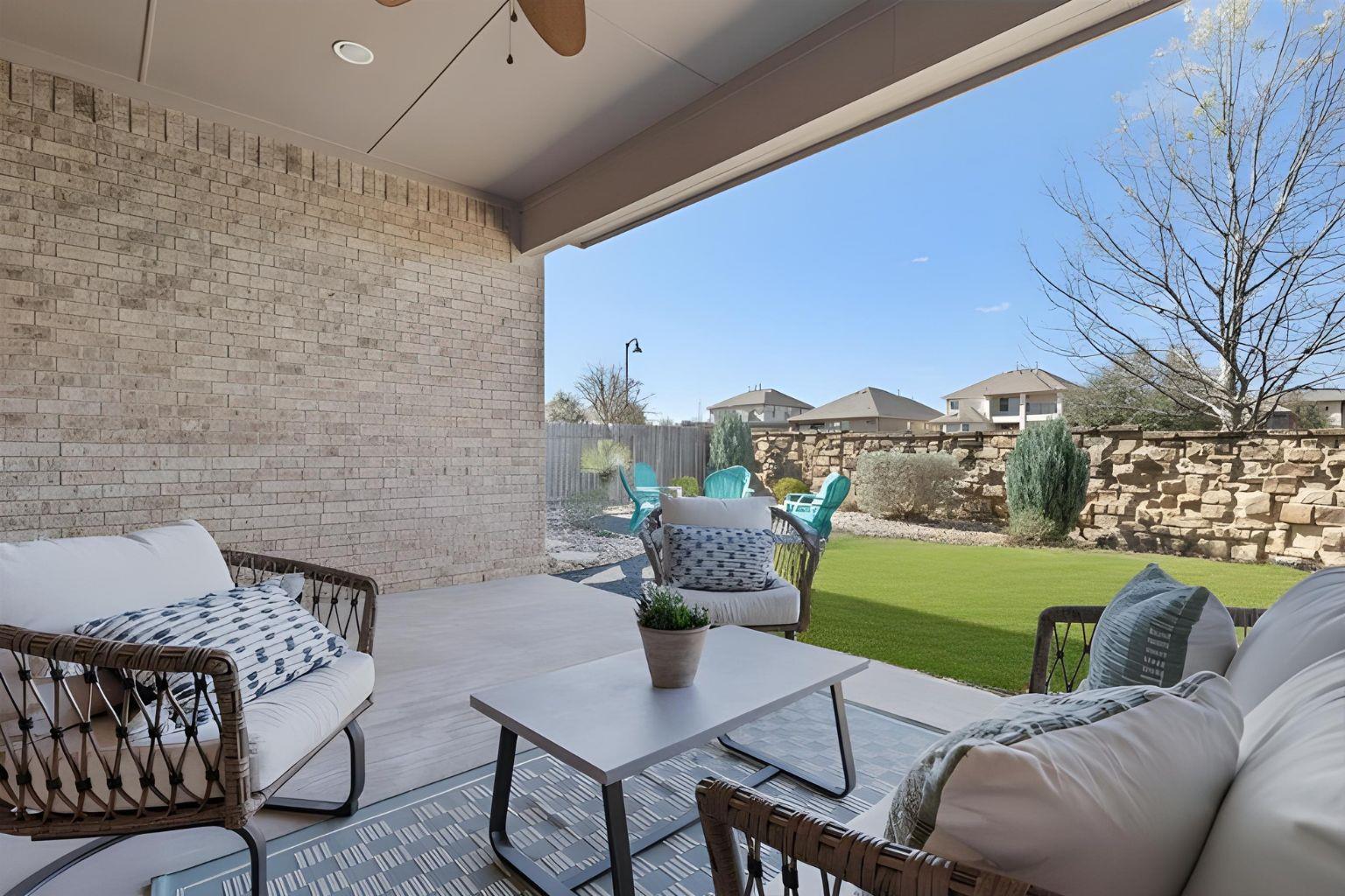 2712 Mazaro WAY