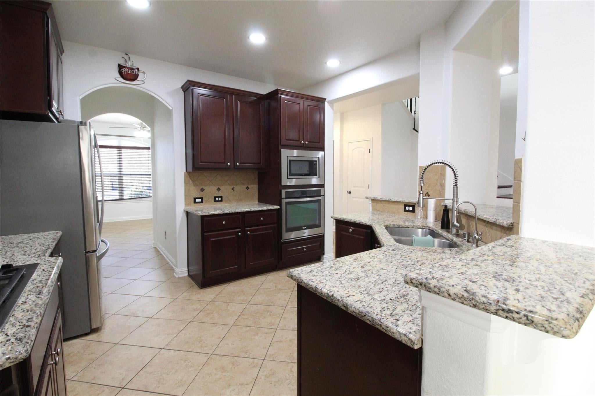 606 Spanish Mustang DR