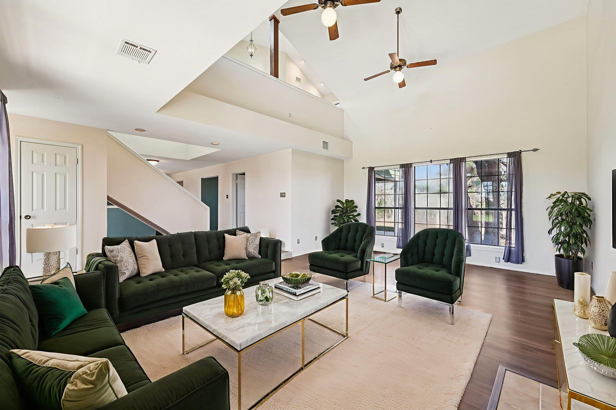 407 Country LN