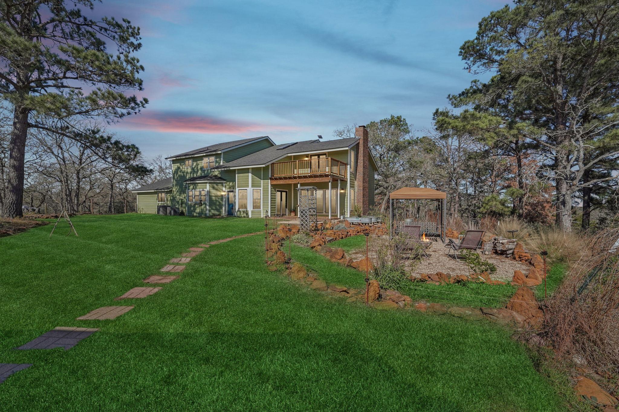 407 Country LN